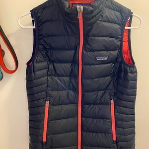 LIKE NEW PATAGONIA DOWN SWEATER VEST XS